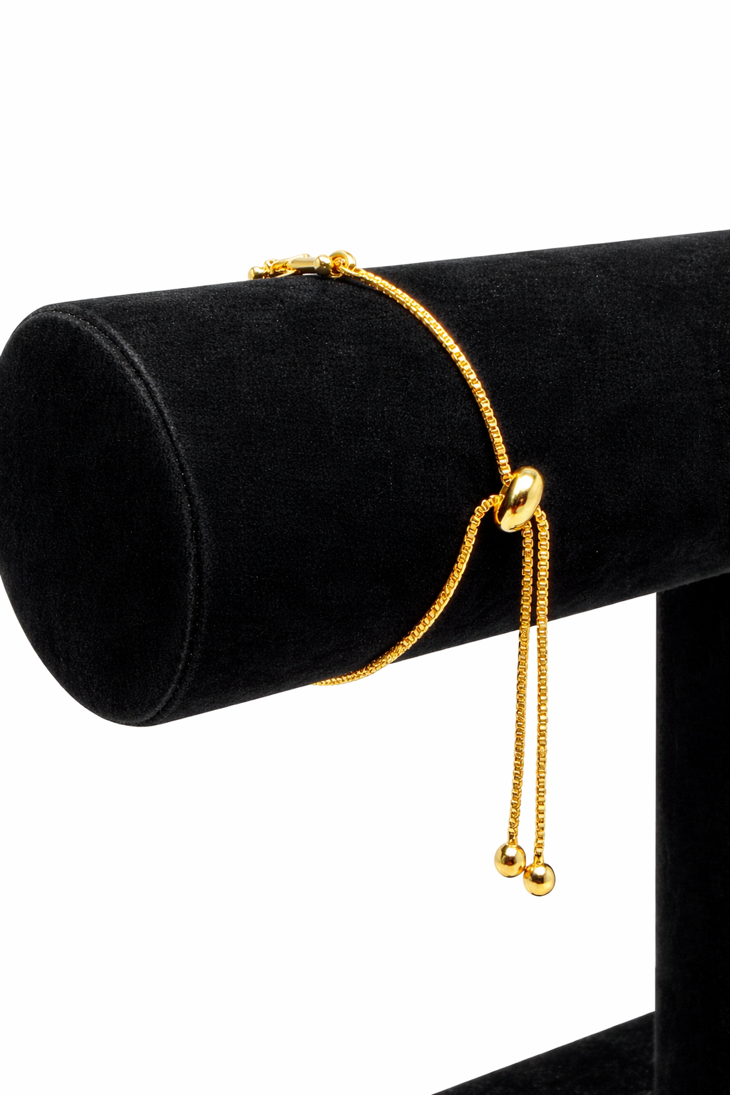 Bold Link Bracelet with Sphere Accents – Gold Colored