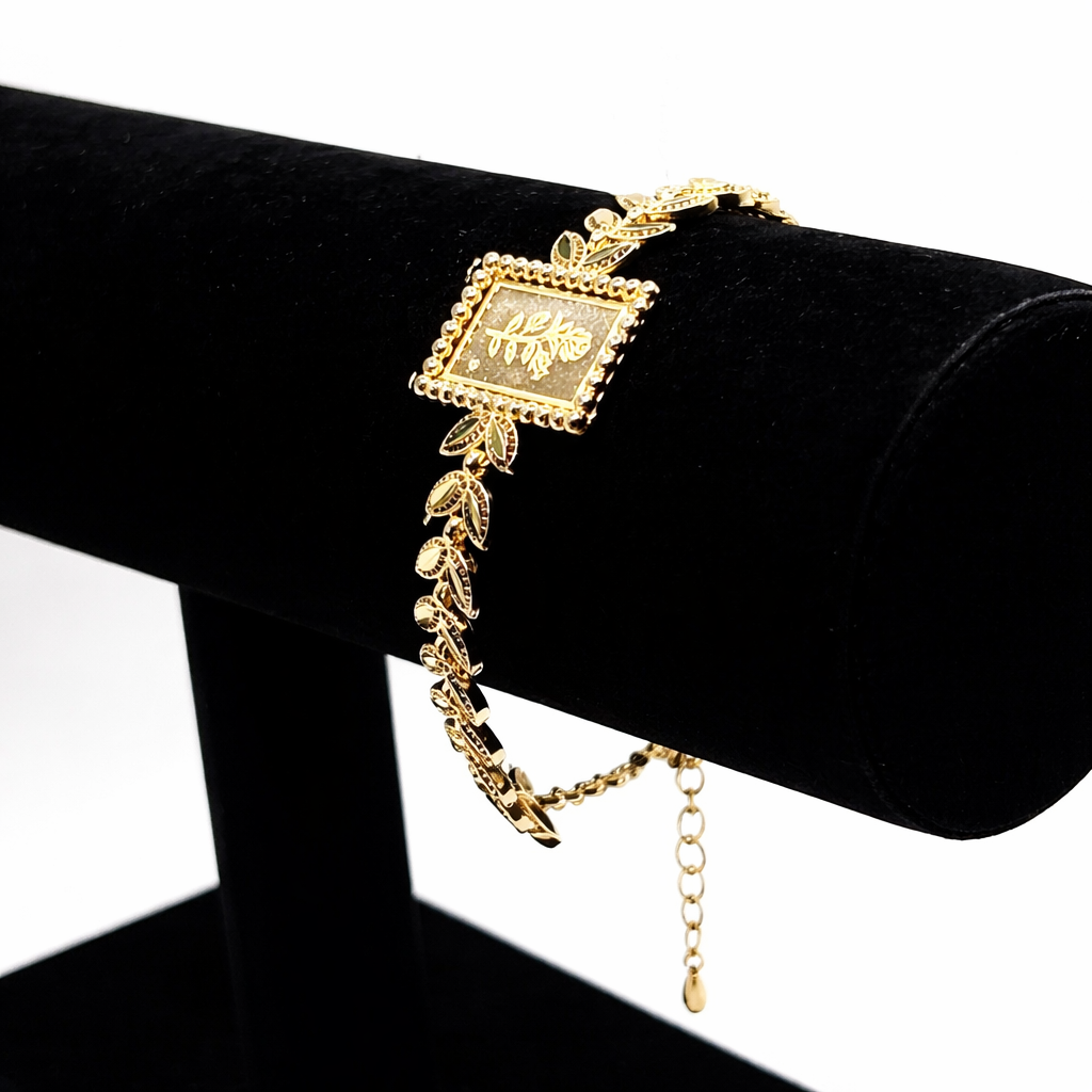 Vintage Leaf Frame Bracelet – Gold Colored