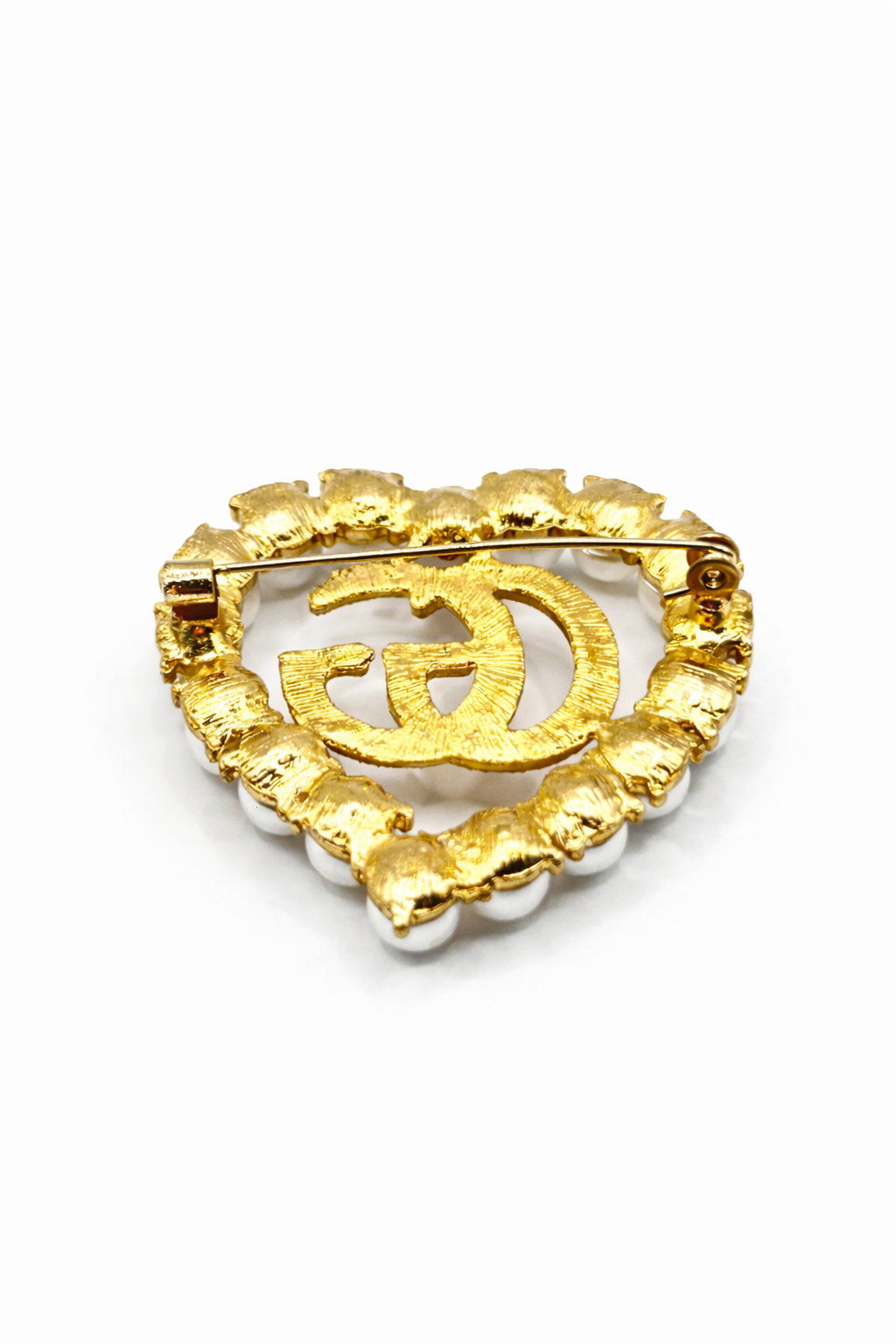 Heart Pearl Accent Brooch – Gold Colored