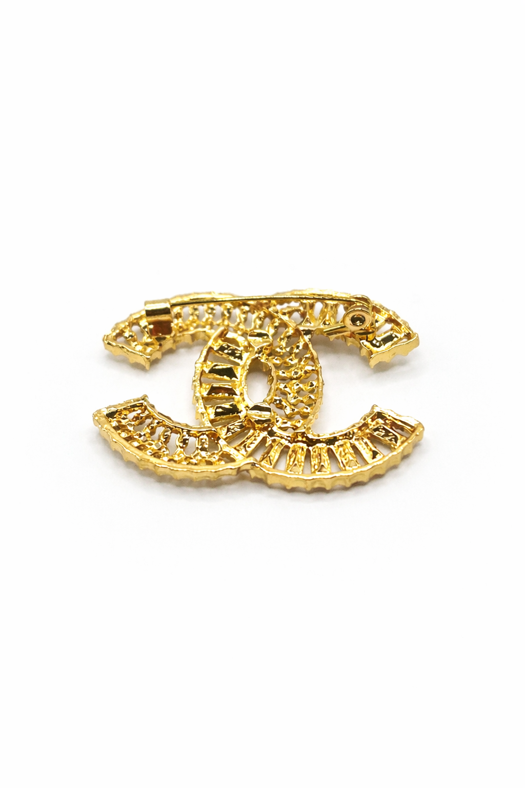 Pearl and Crystal Double Curve Brooch – Gold Colored