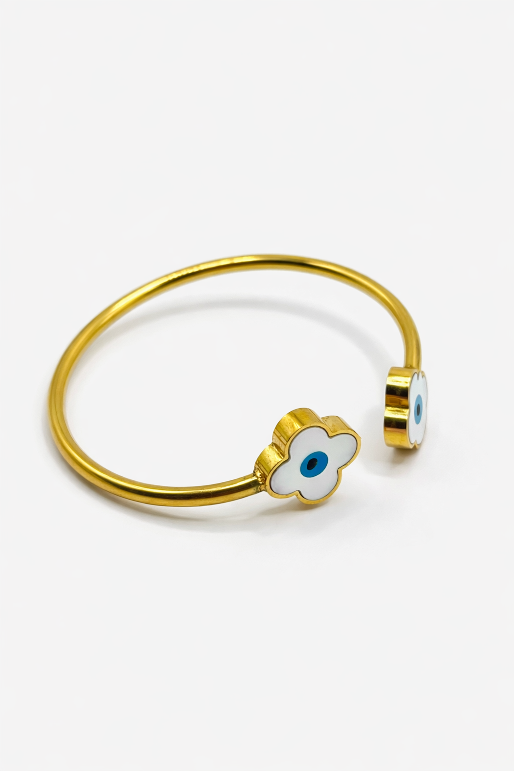 White Clover Bangle Bracelet – Gold Colored