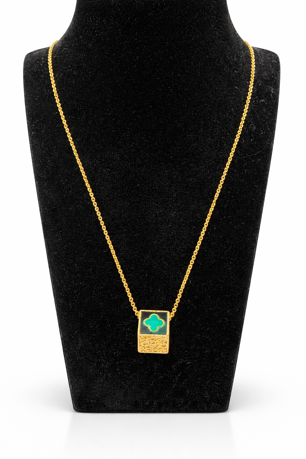 Clover Square Pendant Necklace – Gold Colored