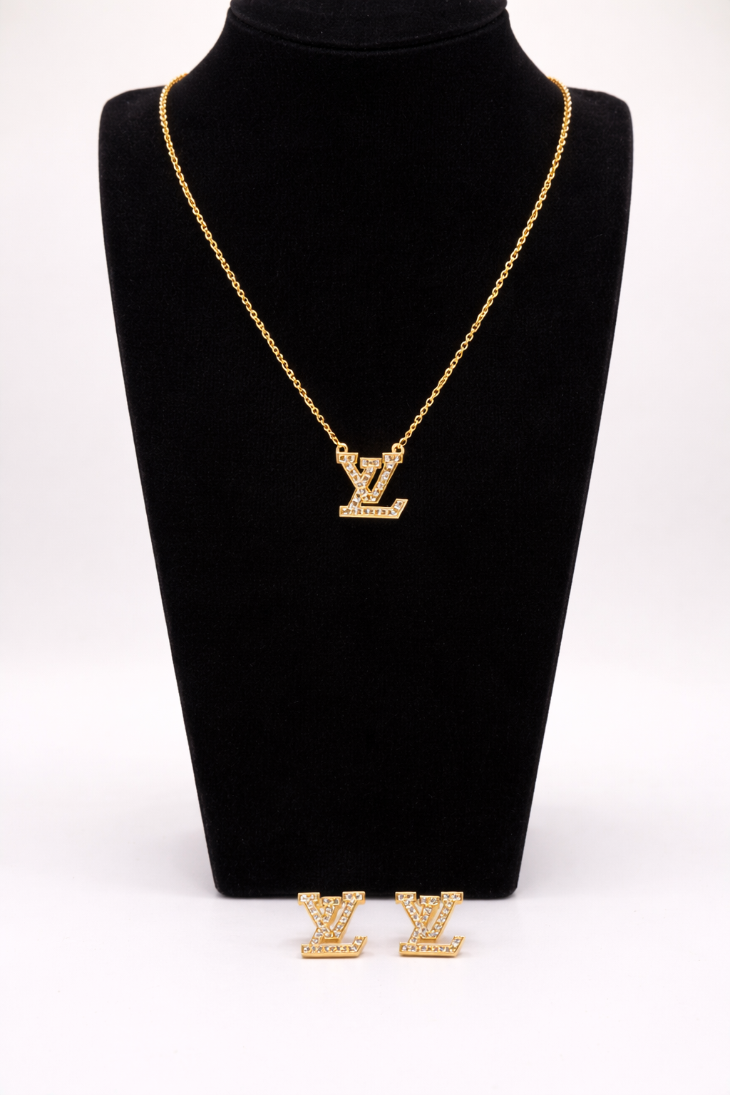 Crystal Monogram Pendant Jewellery Set – Gold Colored