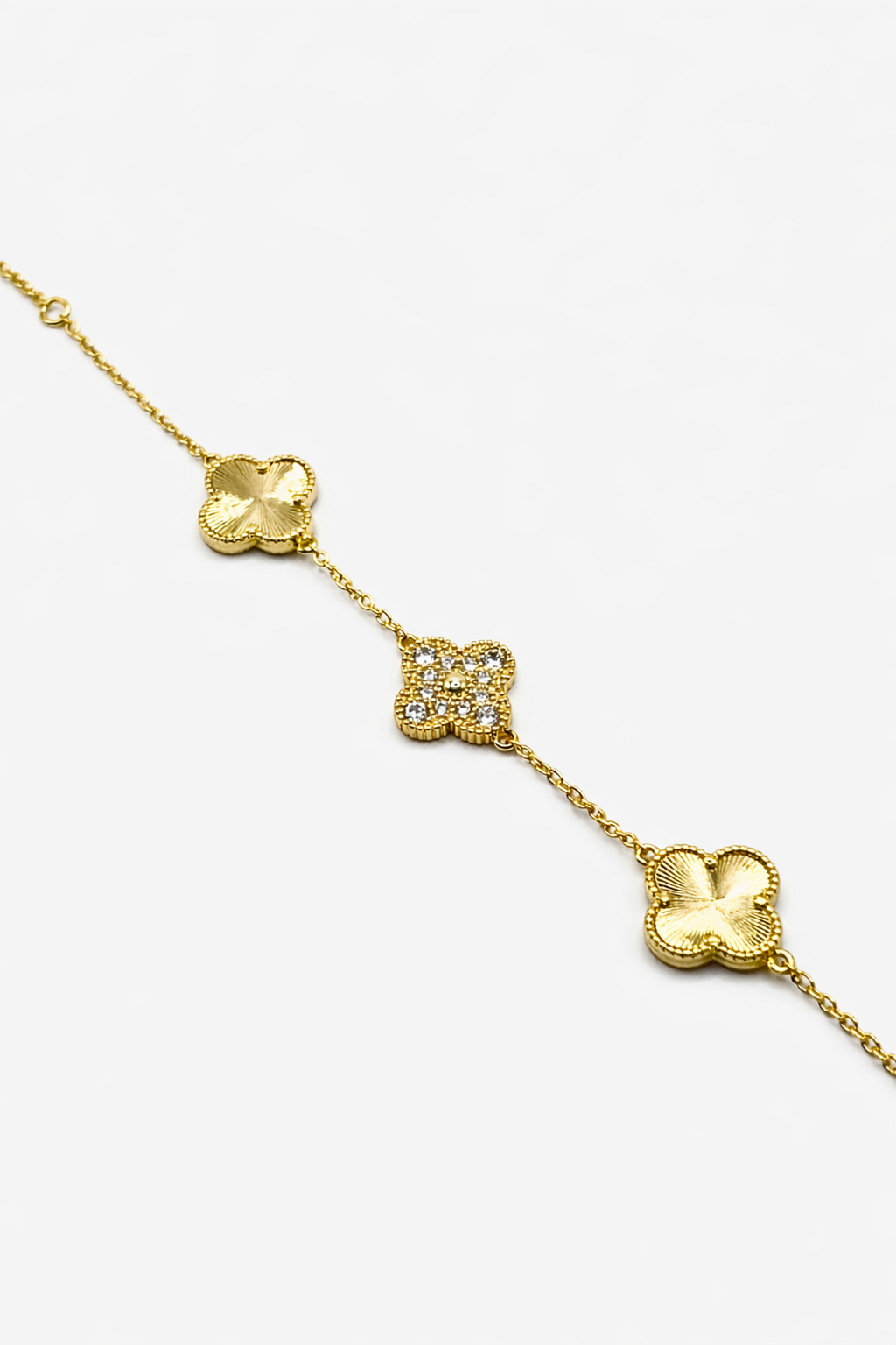 Crystal Clover Link Bracelet – Gold Colored