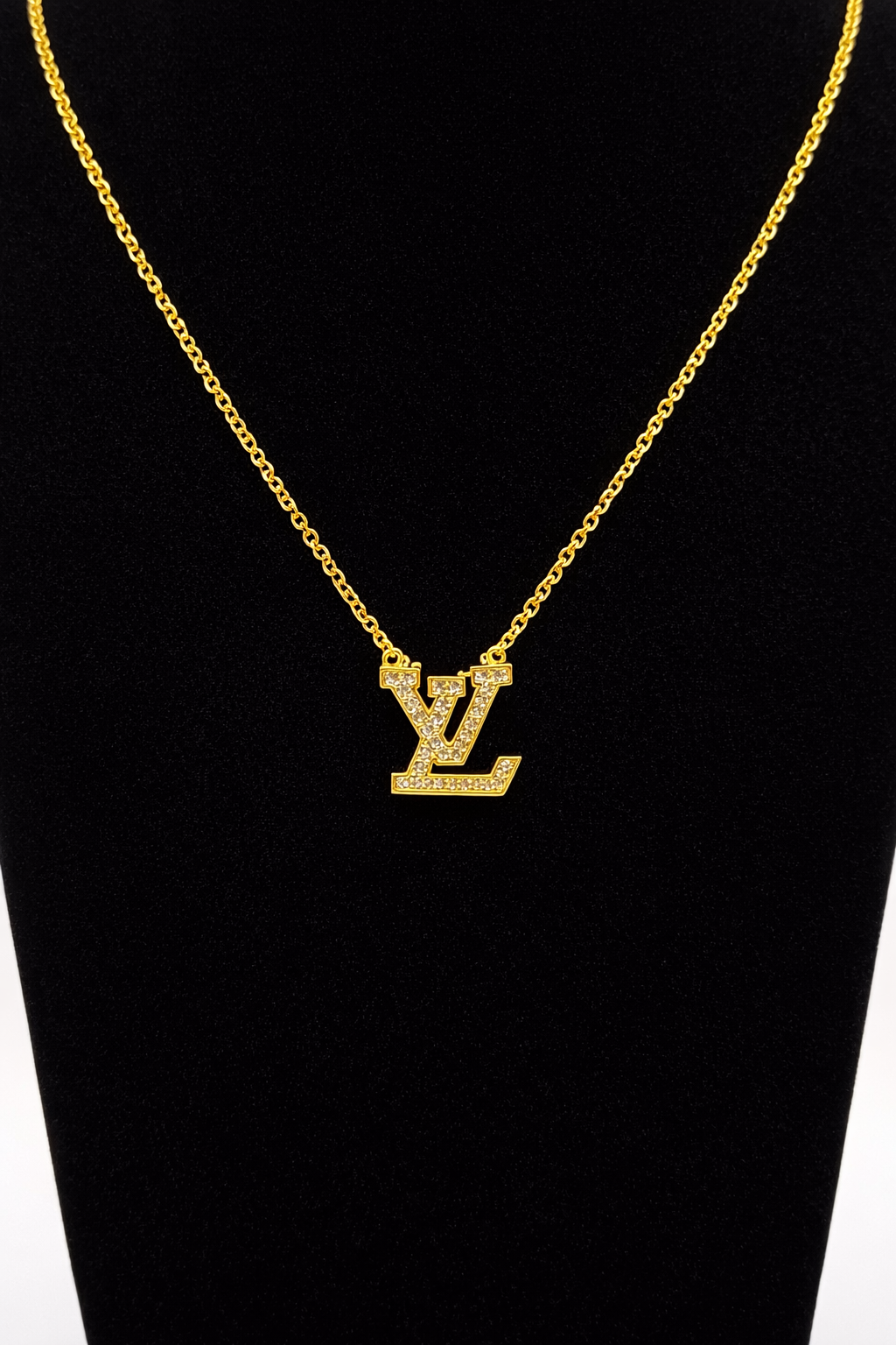Crystal Monogram Pendant Jewellery Set – Gold Colored