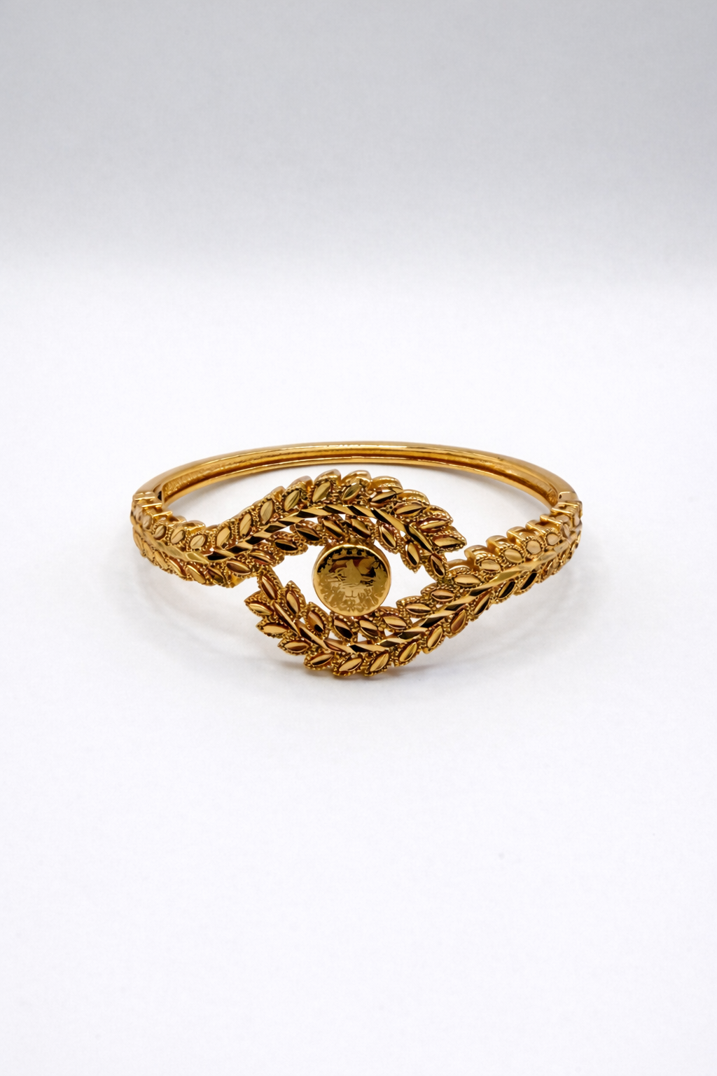 Leaf Motif Bracelet and Ring Set – Gold Colored