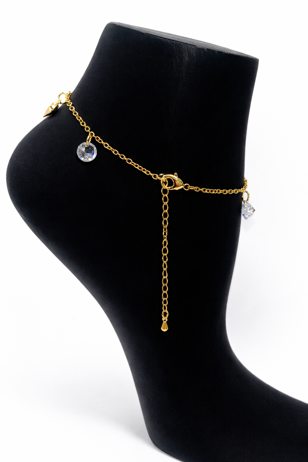 Heart and Crystal Charm Anklet – Gold Colored