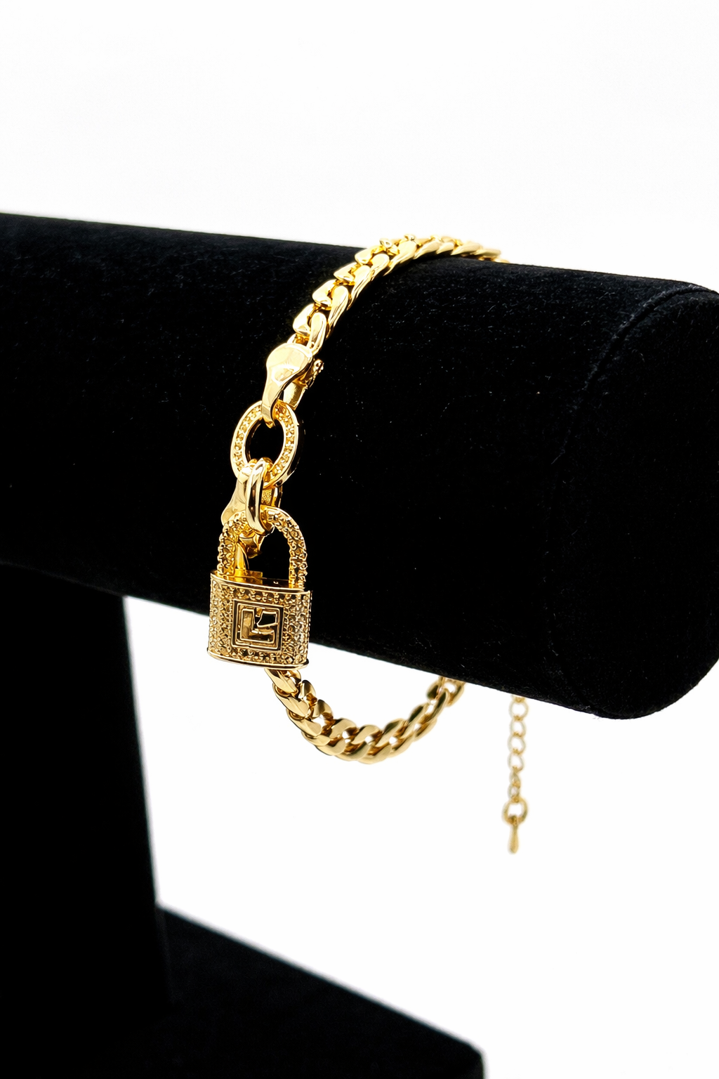 Padlock Chain Bracelet – Gold Colored