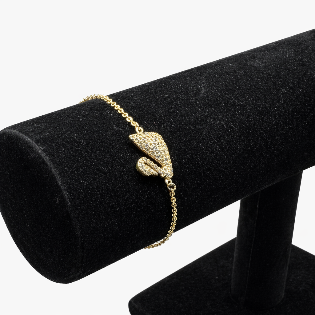 Crystal Leaf Pendant Bracelet – Gold Colored
