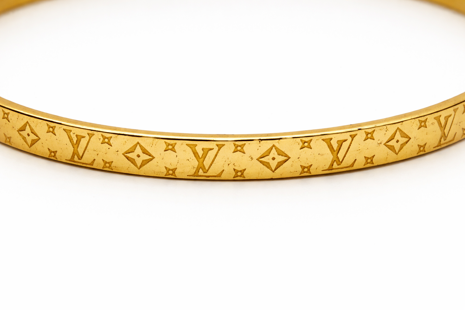 Monogram Pattern Slim Bangle – Gold Colored