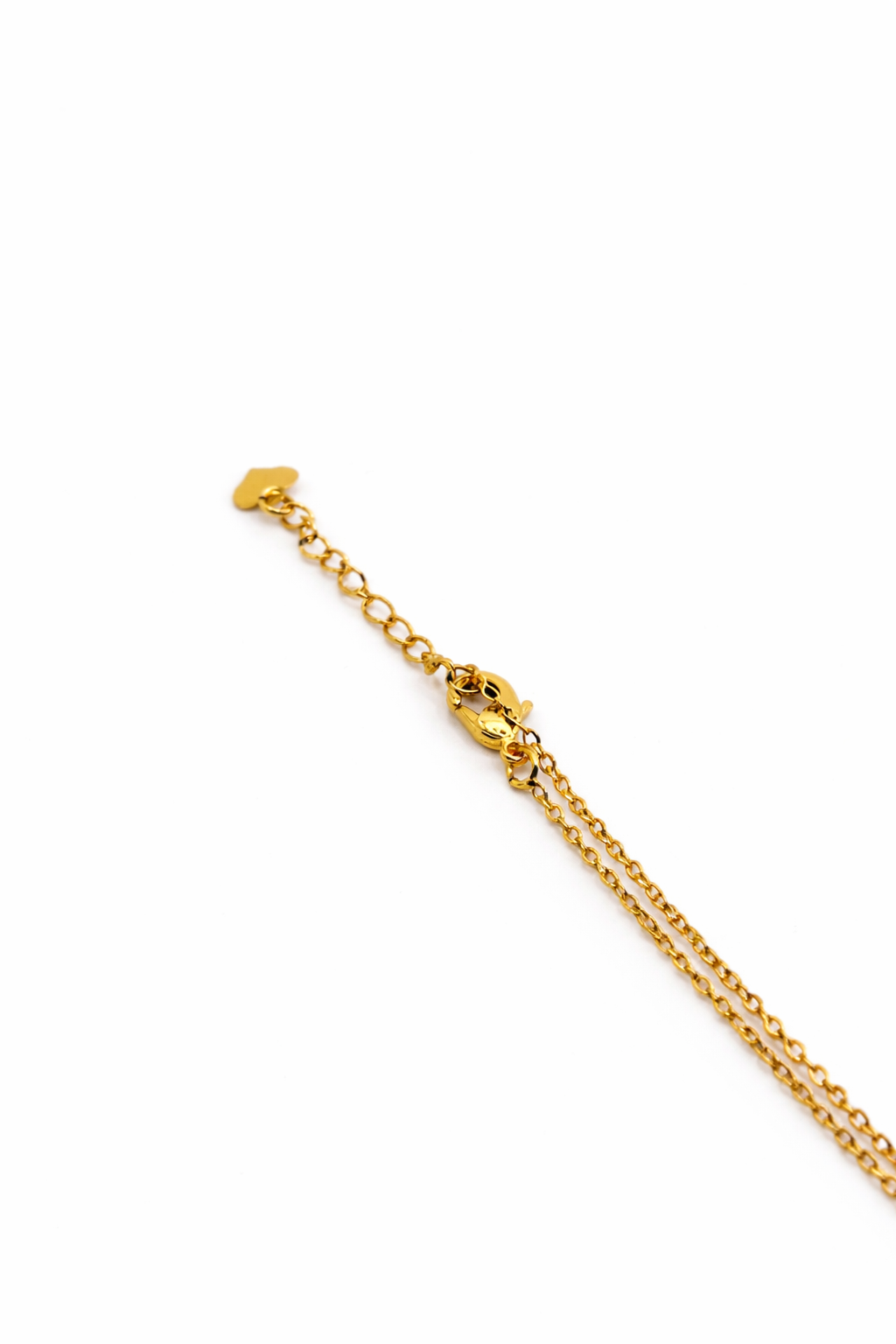 Vintage Pearl Floral Medallion Necklace – Gold Colored